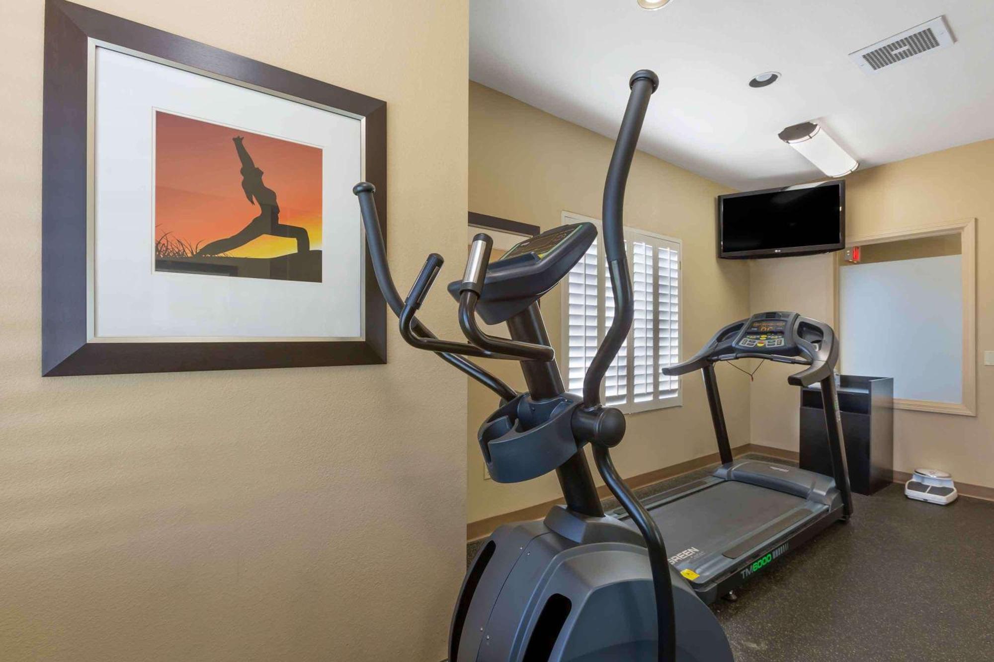 Extended Stay America Suites - Phoenix - Chandler - E Chandler Blvd מראה חיצוני תמונה