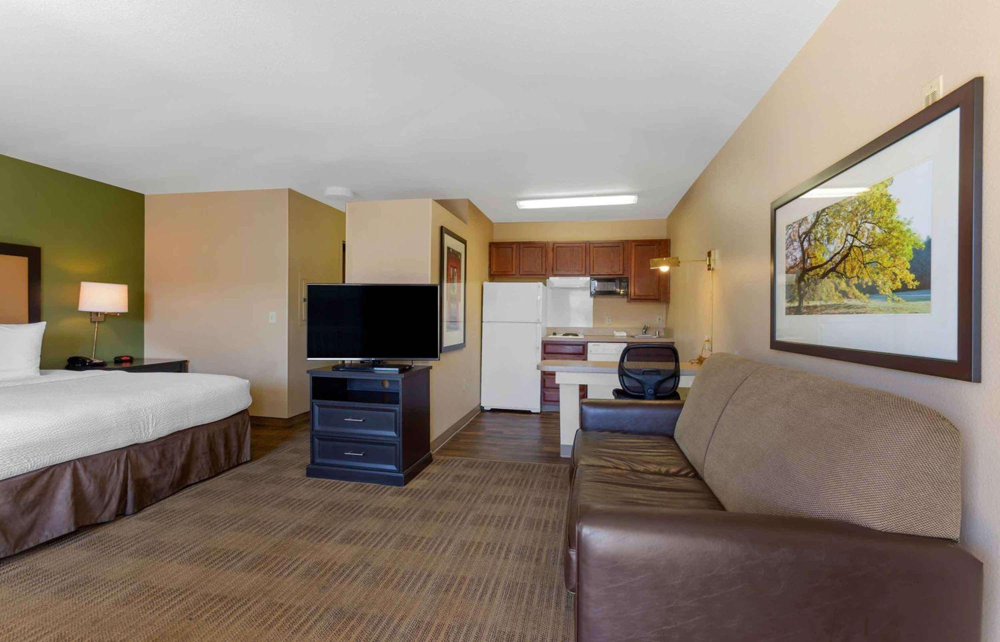 Extended Stay America Suites - Phoenix - Chandler - E Chandler Blvd מראה חיצוני תמונה